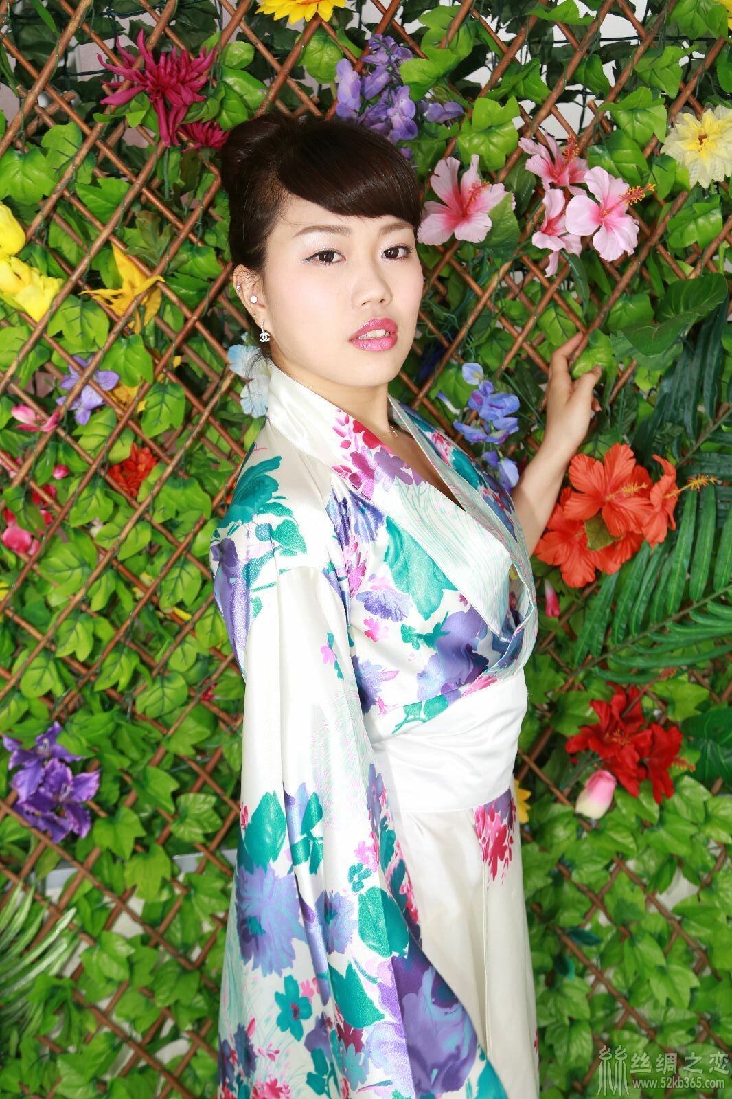 52kb 丝绸和服 seina-kimono-30.jpg  丝绸物品爱好者 234106chh9m93dehmmgqmh